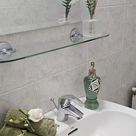 Stylish Nicosia Retreat With Fast Wifi & Parking Apartmán Strovolos
