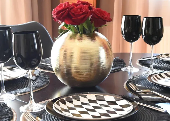 アパート Cosy Haven - Your Away From *