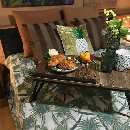 Stylish Nicosia Retreat With Fast Wifi & Parking Appartement *