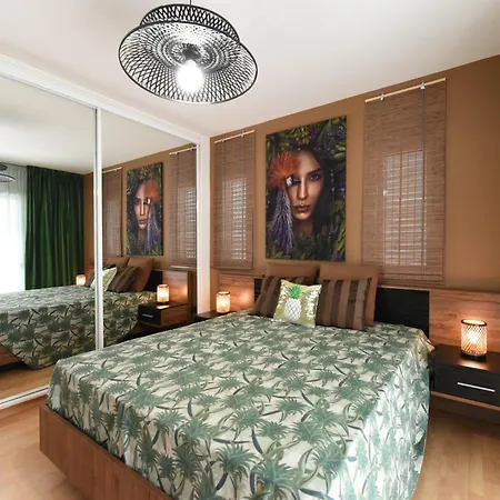 Cosy Haven - Your Away From Apartament
