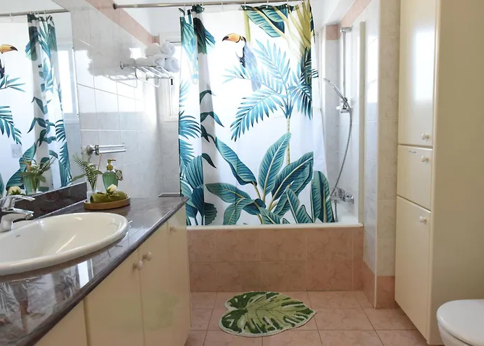 Cosy Haven - Your Away From * Strovolos